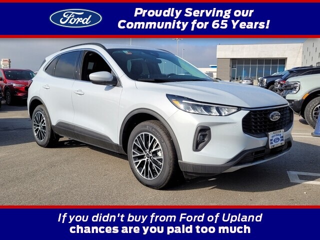 2025 Ford Escape Plug-In Hybrid Base