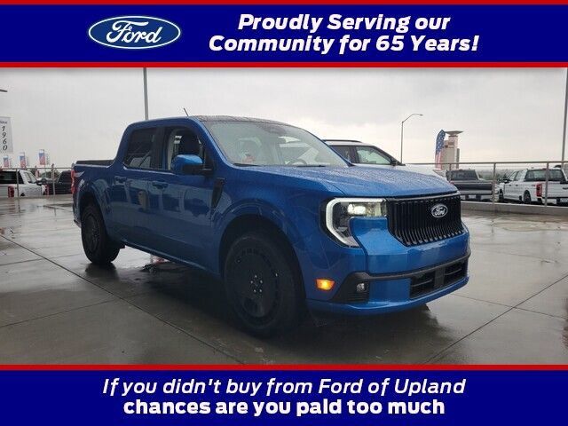 2026 Ford Maverick Lobo Standard