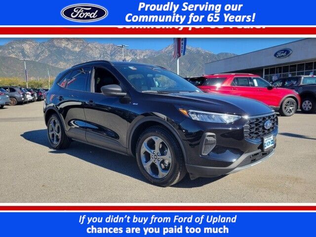 2025 Ford Escape Hybrid ST-Line